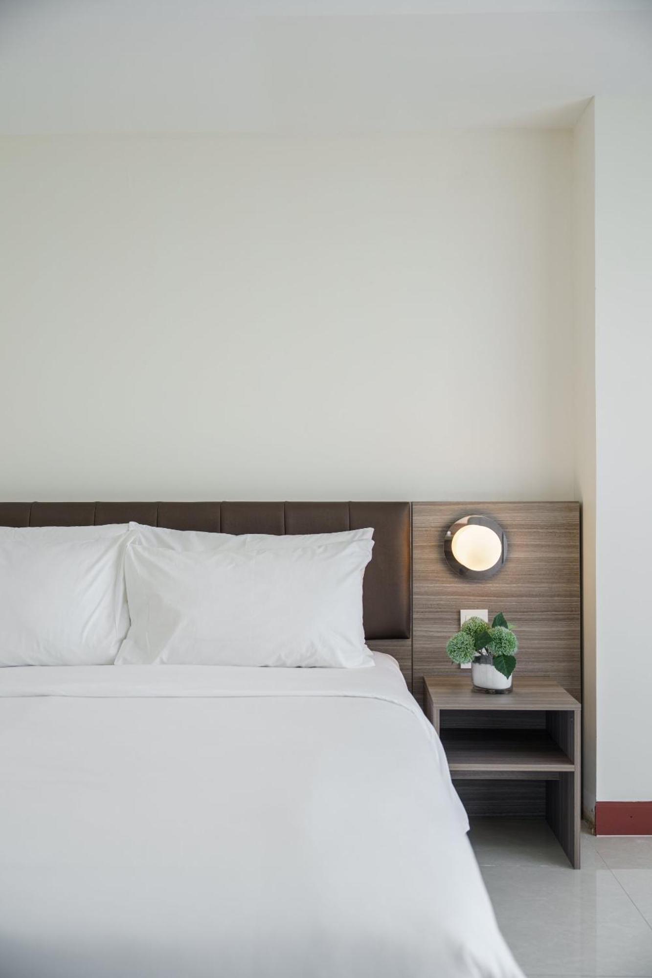 Surestay By Best Western Iconic Suvarnabhumi Bang Bo Buitenkant foto